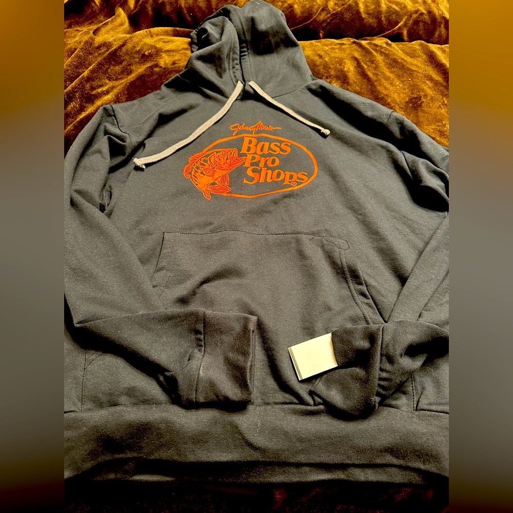 Bass pro sweatshirt